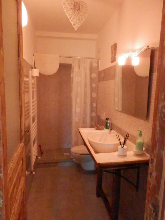 Al Fakhar Bed and Breakfast Ficarra Pokój zdjęcie