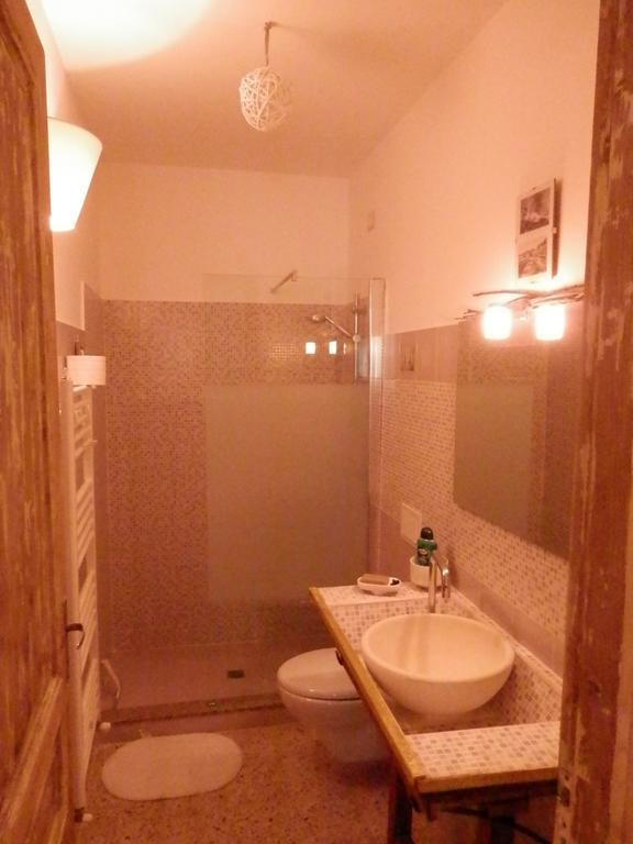 Al Fakhar Bed and Breakfast Ficarra Pokój zdjęcie